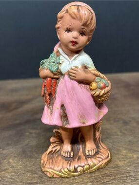 Arcadia Brown and Gold Figurine Base with Maker's Mark